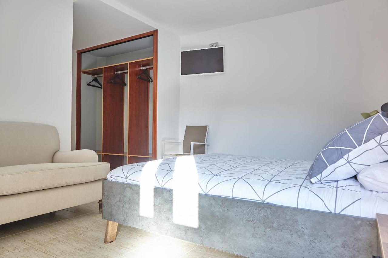 Hostal Fontanan La Pola de Gordon Екстер'єр фото